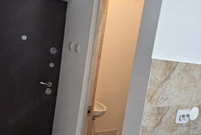 Garsonieră semidecomandată în Central
