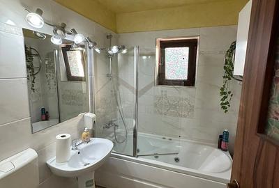 Apartament cu 2 camere decomandat în Filiași