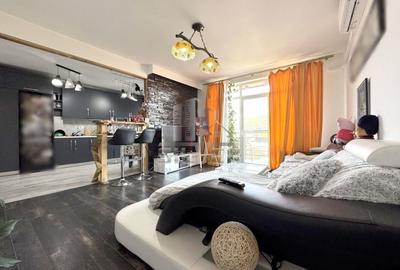 Apartament cu 3 camere semidecomandat, mobilat în Florești