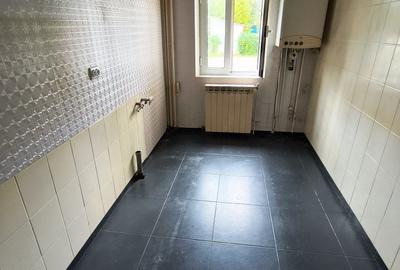Apartament cu 3 camere decomandat în Exterior Vest - 7