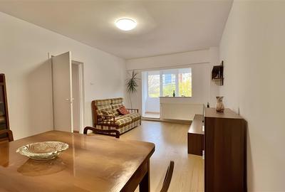 Apartament cu 2 camere decomandat, mobilat în Județean