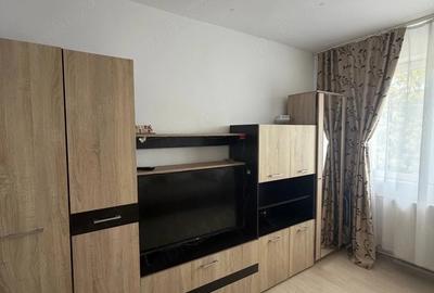 Garsonieră nedecomandată în Exterior Vest