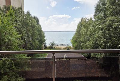 Apartament cu 2 camere semidecomandat, mobilat în Central