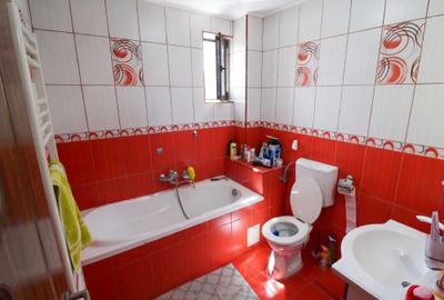 Casă cu 4 camere în Central - 3