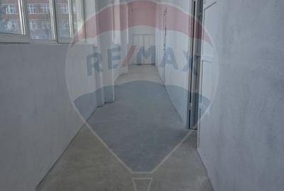 Spațiu industrial, de 202 mp, în Baicului - 4