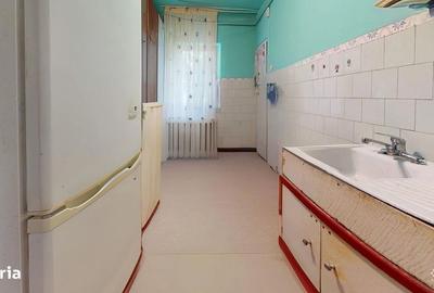 Apartament cu 2 camere decomandat în Astra