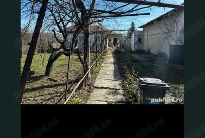 Casă cu Teren 2650 Mp în Boldești