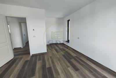 Casă individuală cu 4 camere cu Teren 340 Mp în Malu Mare - 5