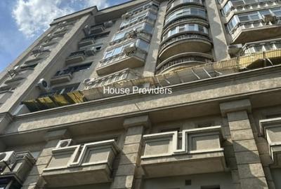 Apartament cu 2 camere în P-ța Victoriei