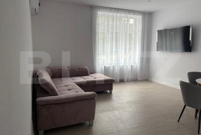Apartament cu 2 camere decomandat, mobilat în Ultracentral