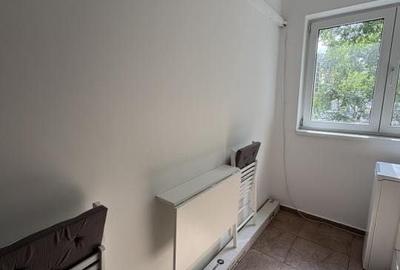 Apartament cu 2 camere semidecomandat în Victoriei