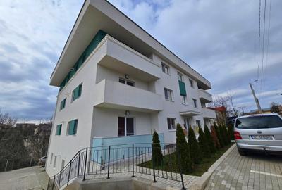 Spațiu comercial, de 36 mp, în Nicolina