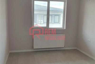 Apartament cu 2 camere decomandat în Fundeni - 3