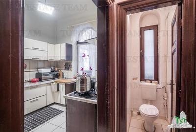 Casă individuală cu 7 camere cu Canalizare în Central - 11