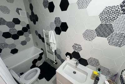 Apartament cu 3 camere decomandat, mobilat în Faleza Nord - 9