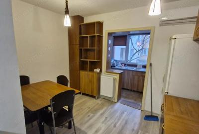 Apartament cu 3 camere decomandat în Soarelui - 18