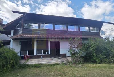 Casă cu 4 camere cu Teren 597 Mp în Central - 6
