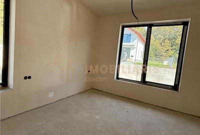 Casă cu 4 camere cu Teren 630 Mp în Tăuții-Măgherăuș