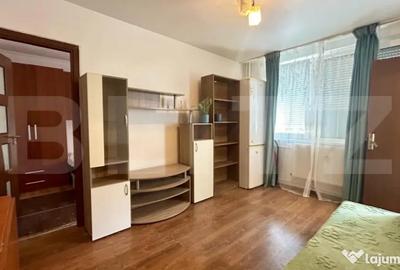 Apartament cu 2 camere semidecomandat în Rogerius