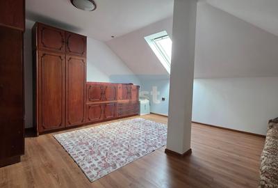Casă cu 4 camere cu Teren 66.370002746582 Mp în Central - 6