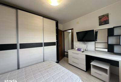 Apartament cu 3 camere semidecomandat în Nord