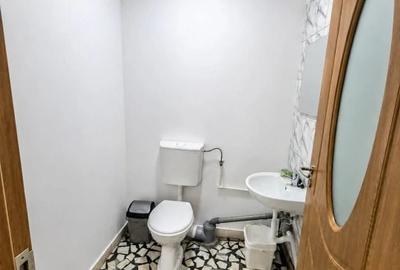 Spațiu comercial, de 30 mp, în Central