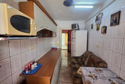 Apartament cu 2 camere decomandat, mobilat în Vest - 14