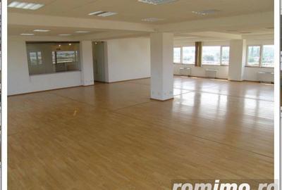 Spațiu comercial, de 1,600 mp, în Pipera - 2