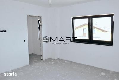 Teren de 2400 mp, în Țiglari