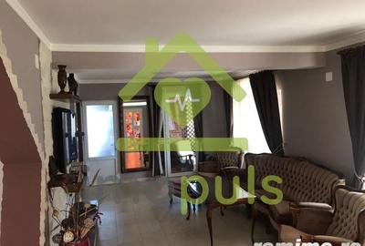 Casă cu 4 camere cu Teren 430 Mp în Sânmihaiu Român