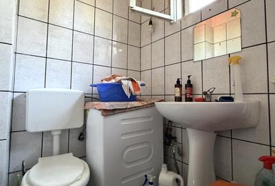 Casă individuală cu 6 camere cu Canalizare în Ghiroda - 11