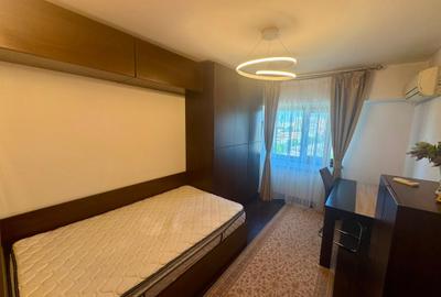 Apartament cu 3 camere decomandat în Podu Roș - 6