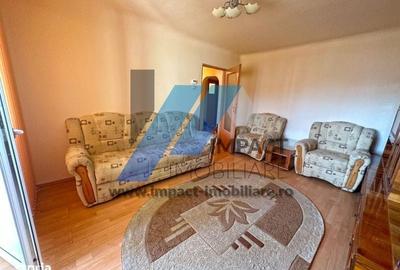 Apartament cu 3 camere decomandat în Central