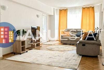 Apartament cu 4 camere decomandat în Romană