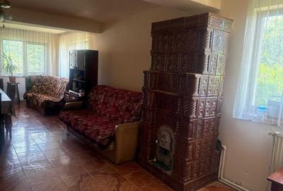 Casă cu 4 camere în Central - 5