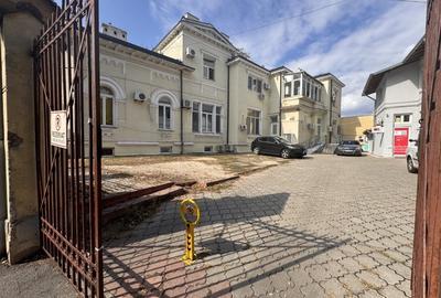 Spațiu comercial, de 343.17001342773 mp, în Dorobanți