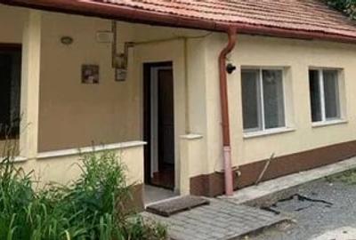 Apartament cu 2 camere decomandat, mobilat în Central - 1