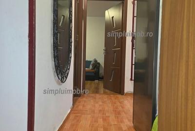 Apartament cu 3 camere decomandat în Brâncoveanu