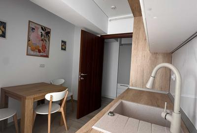 Apartament cu 2 camere semidecomandat în Tătărași