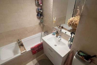 Apartament cu 3 camere decomandat în Alexandriei - 4