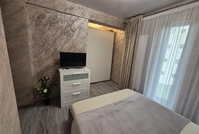 Apartament cu 3 camere decomandat, mobilat în Km 5 - 12