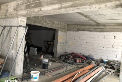Spațiu comercial, de 90 mp, în Central - 10