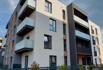 Apartament cu 2 camere decomandat în Cristian