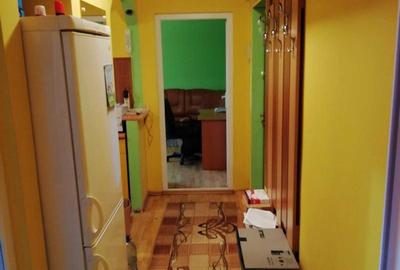 Apartament cu 2 camere decomandat în Terezian