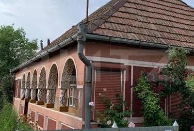 Casă cu 2 camere cu Teren 624 Mp în Deda - 1