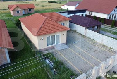 Casă cu 3 camere cu Teren 383 Mp în Petrești - 6