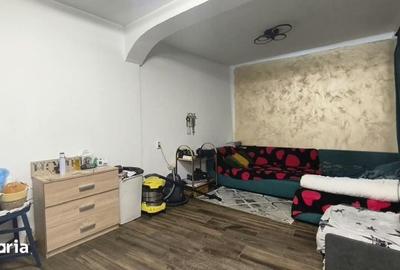 Casă cu 5 camere cu Teren 518 Mp în Central