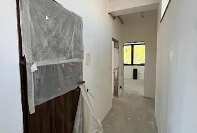 Penthouse cu 2 camere decomandat în City Park Mall - 6