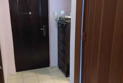 Garsonieră decomandată în Doamna Ghica