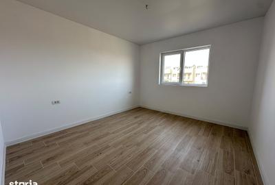 Apartament cu 2 camere decomandat în Berceni